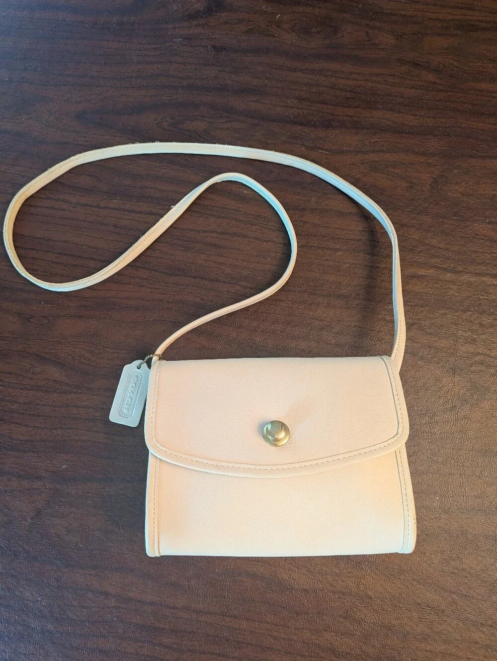 New Vintage Coach Bone Cream Leather Chrystie Crossbody Bag  No. 0968-209 9892